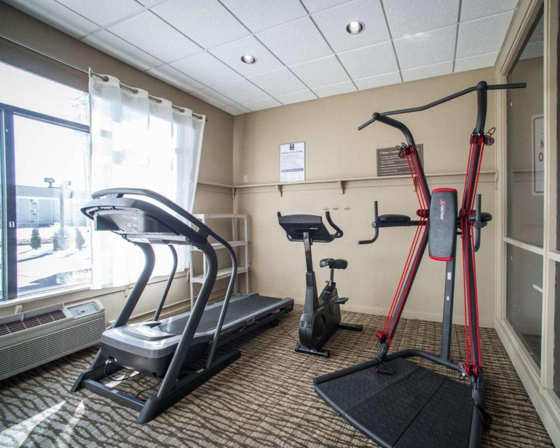 Comfort Inn & Suites St Louis-Hazelwood Kültér fotó