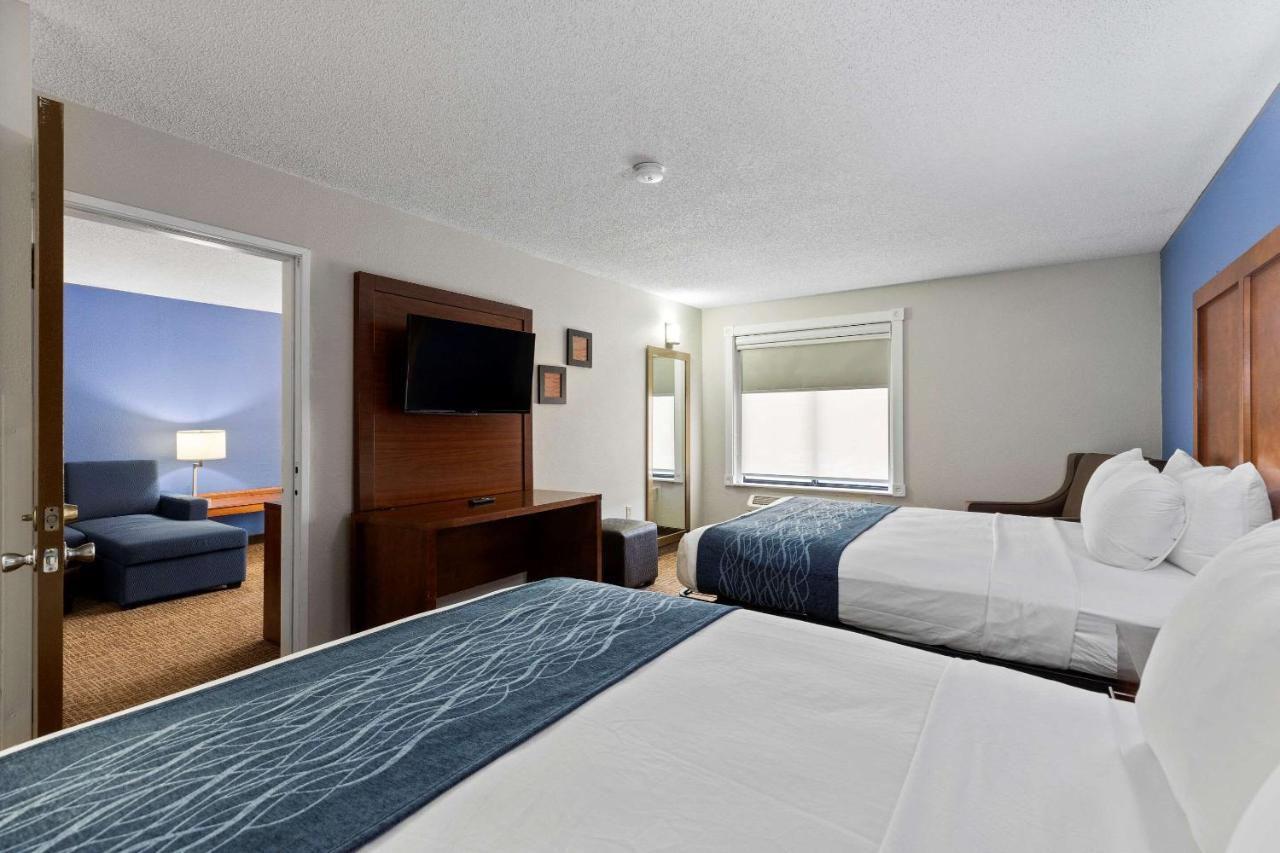 Comfort Inn & Suites St Louis-Hazelwood Kültér fotó