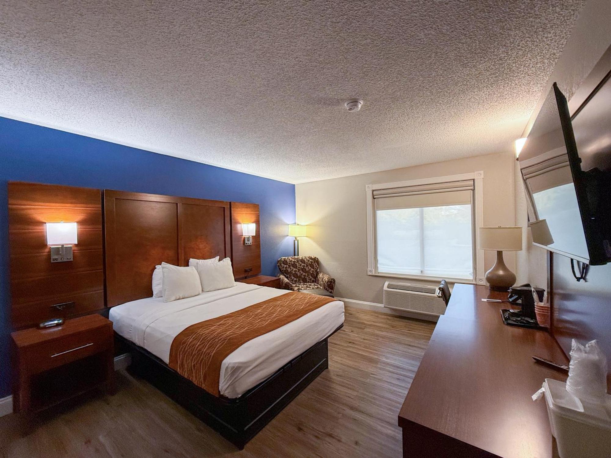 Comfort Inn & Suites St Louis-Hazelwood Kültér fotó